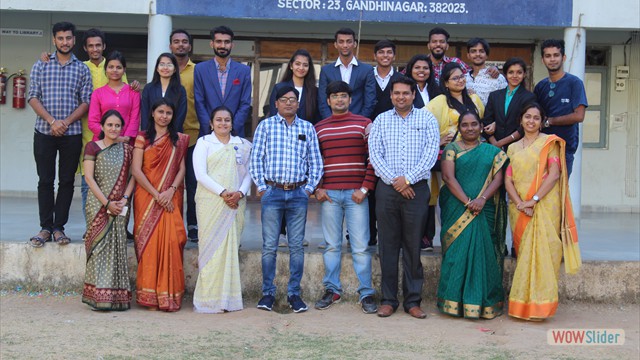 FACULTY AND STUDENTS COMMITTEE